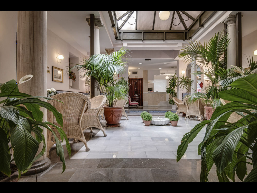 Anacapri Hotel Гранада Екстериор снимка